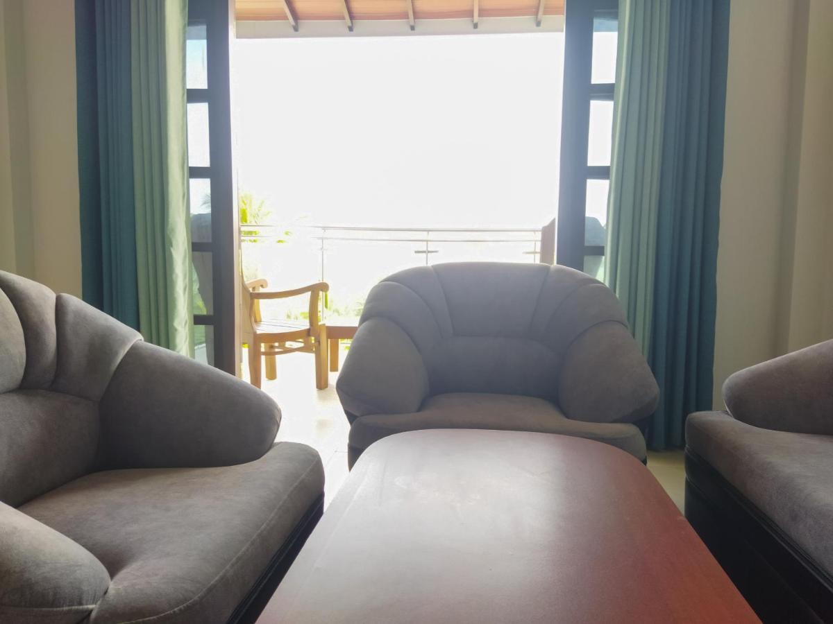 Shanika Beach Inn แทนกาลเล ภายนอก รูปภาพ