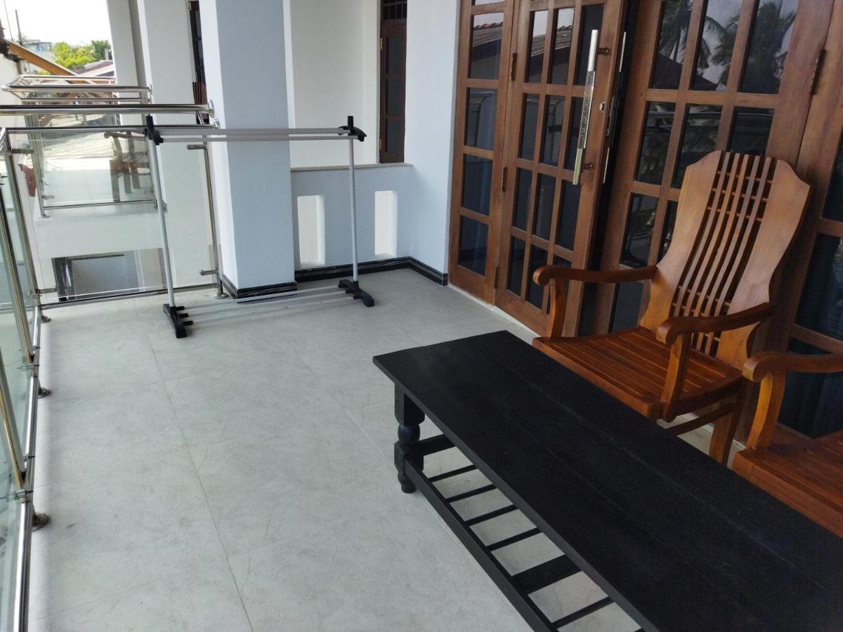 Shanika Beach Inn แทนกาลเล ภายนอก รูปภาพ