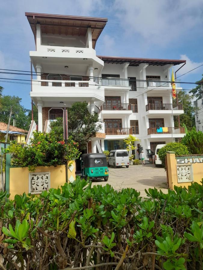 Shanika Beach Inn แทนกาลเล ภายนอก รูปภาพ