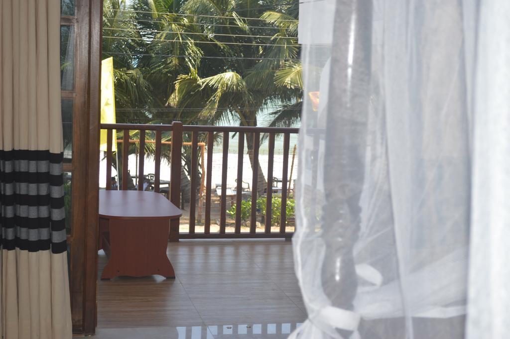 Shanika Beach Inn แทนกาลเล ภายนอก รูปภาพ