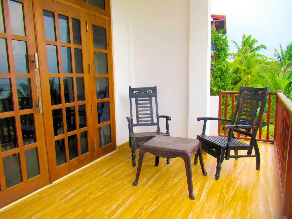 Shanika Beach Inn แทนกาลเล ภายนอก รูปภาพ