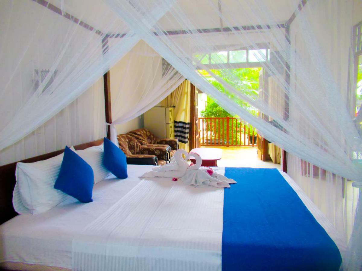 Shanika Beach Inn แทนกาลเล ภายนอก รูปภาพ