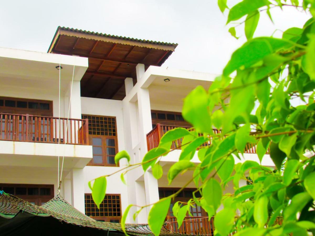 Shanika Beach Inn แทนกาลเล ภายนอก รูปภาพ